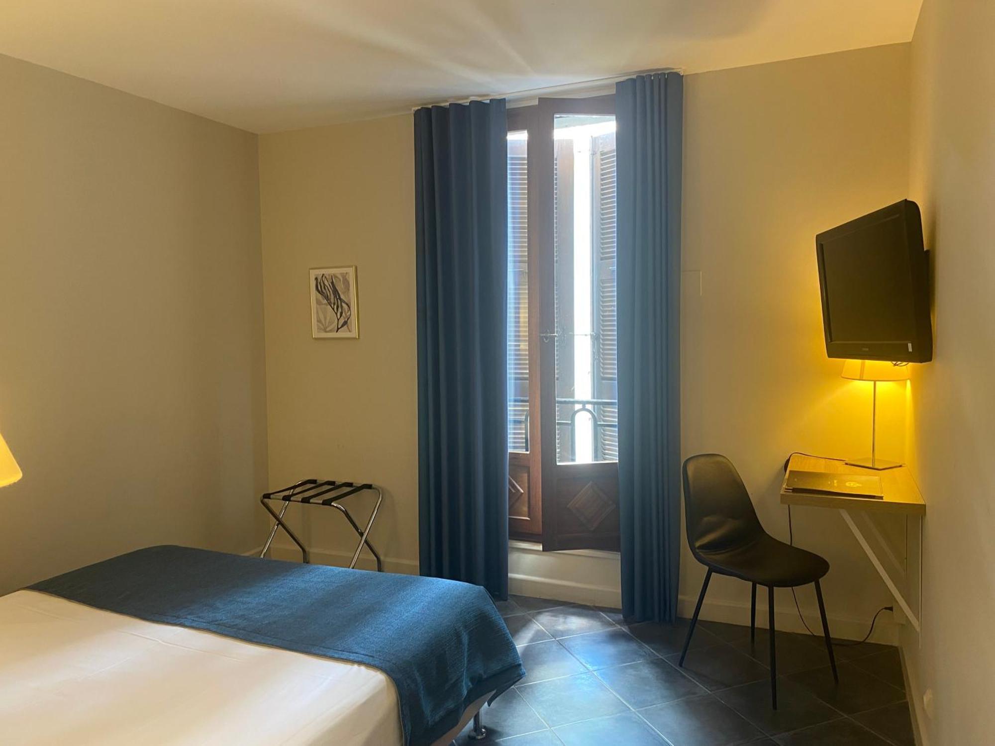 Grand Hotel De Calvi กาลวี ภายนอก รูปภาพ