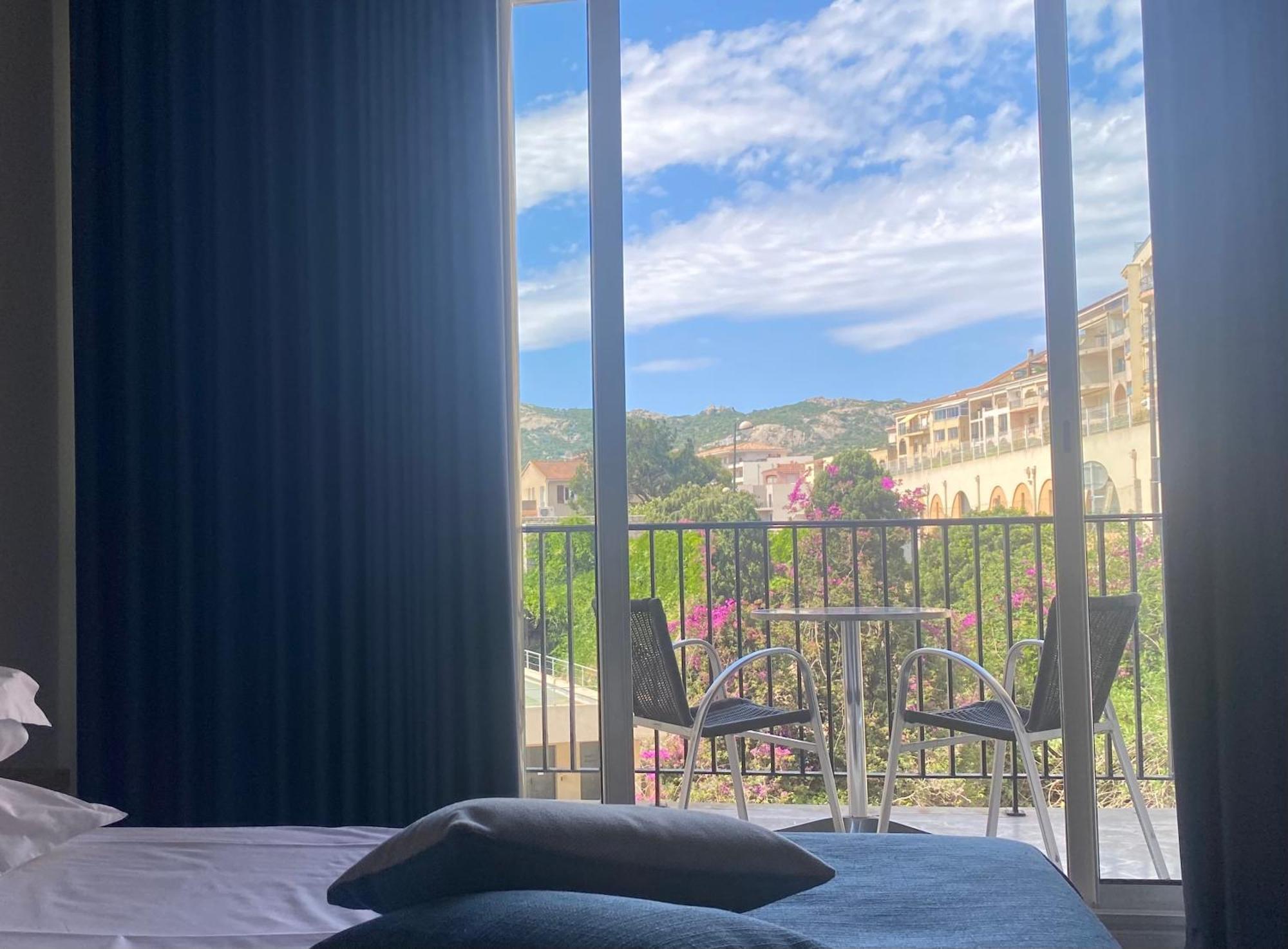 Grand Hotel De Calvi กาลวี ภายนอก รูปภาพ